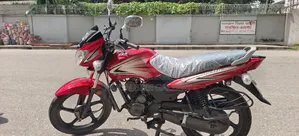 New TVS Metro 2022 Red