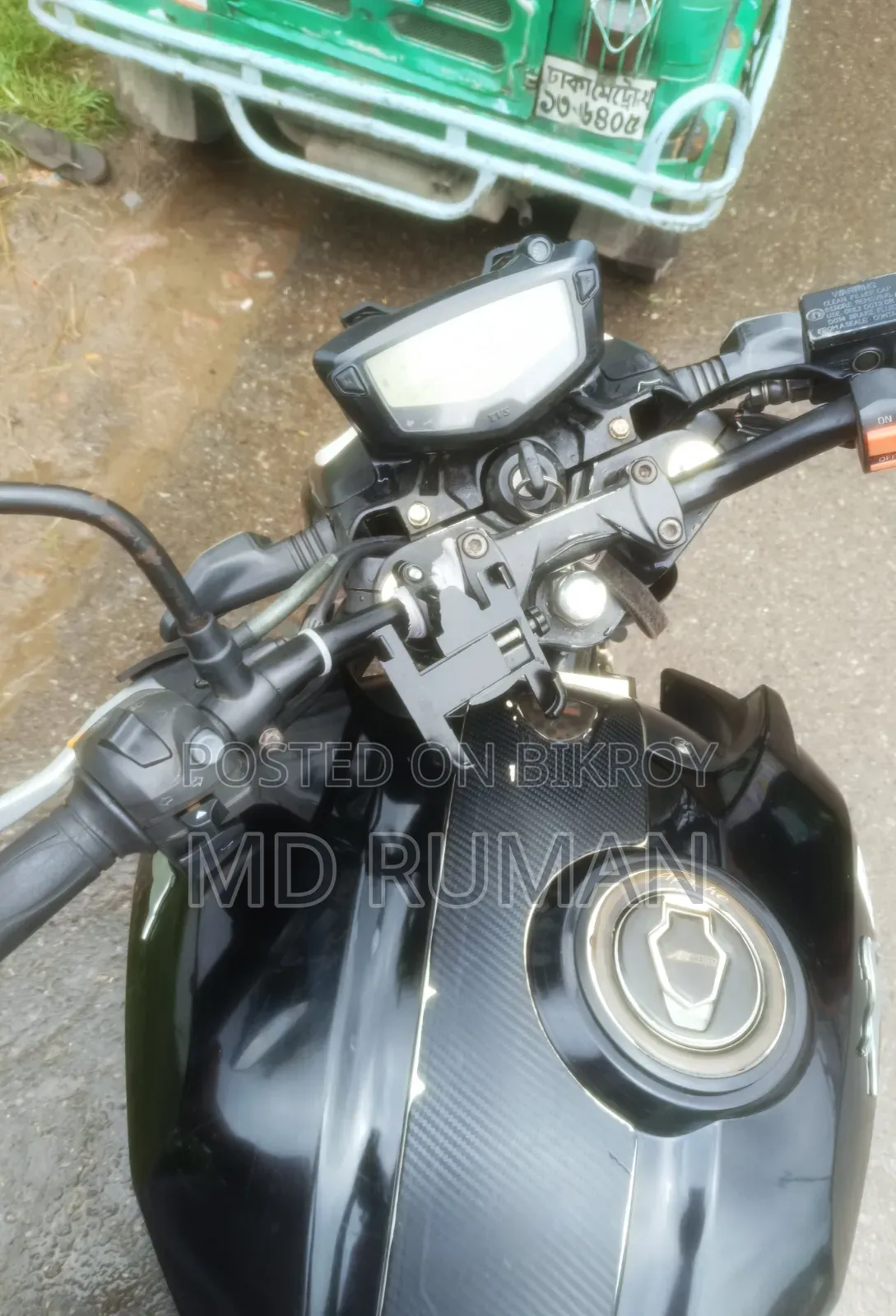 TVS Apache RTR 160 4V 2022 Black