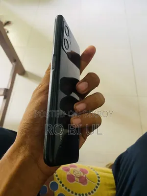 রিয়েলমি ৯আই ১২৮ জিবি কালো