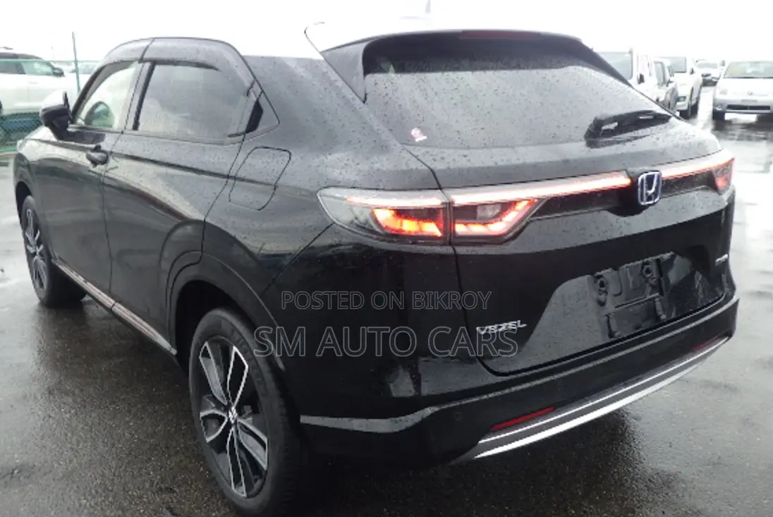 Honda Vezel 2021 Black
