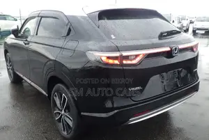 Honda Vezel 2021 Black