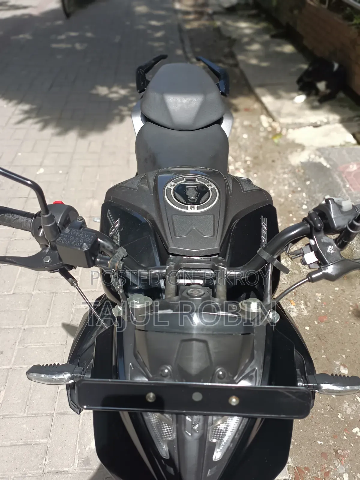 Hero Xtreme 125R 2025 Black