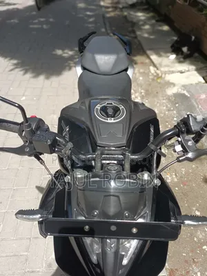 Hero Xtreme 125R 2025 Black