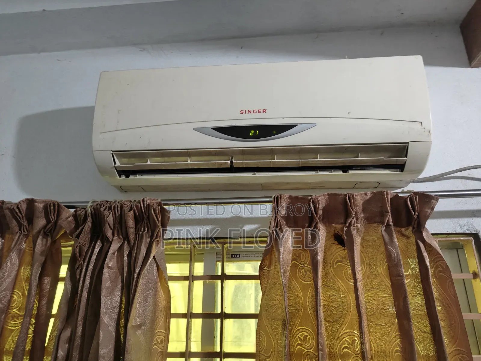 সিঙ্গার স্প্লিট এসি ১ টন | জরুরি বিক্রি