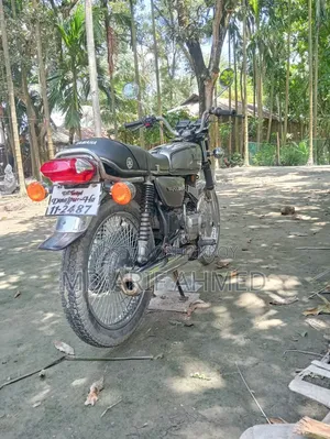 Yamaha 1986 Silver