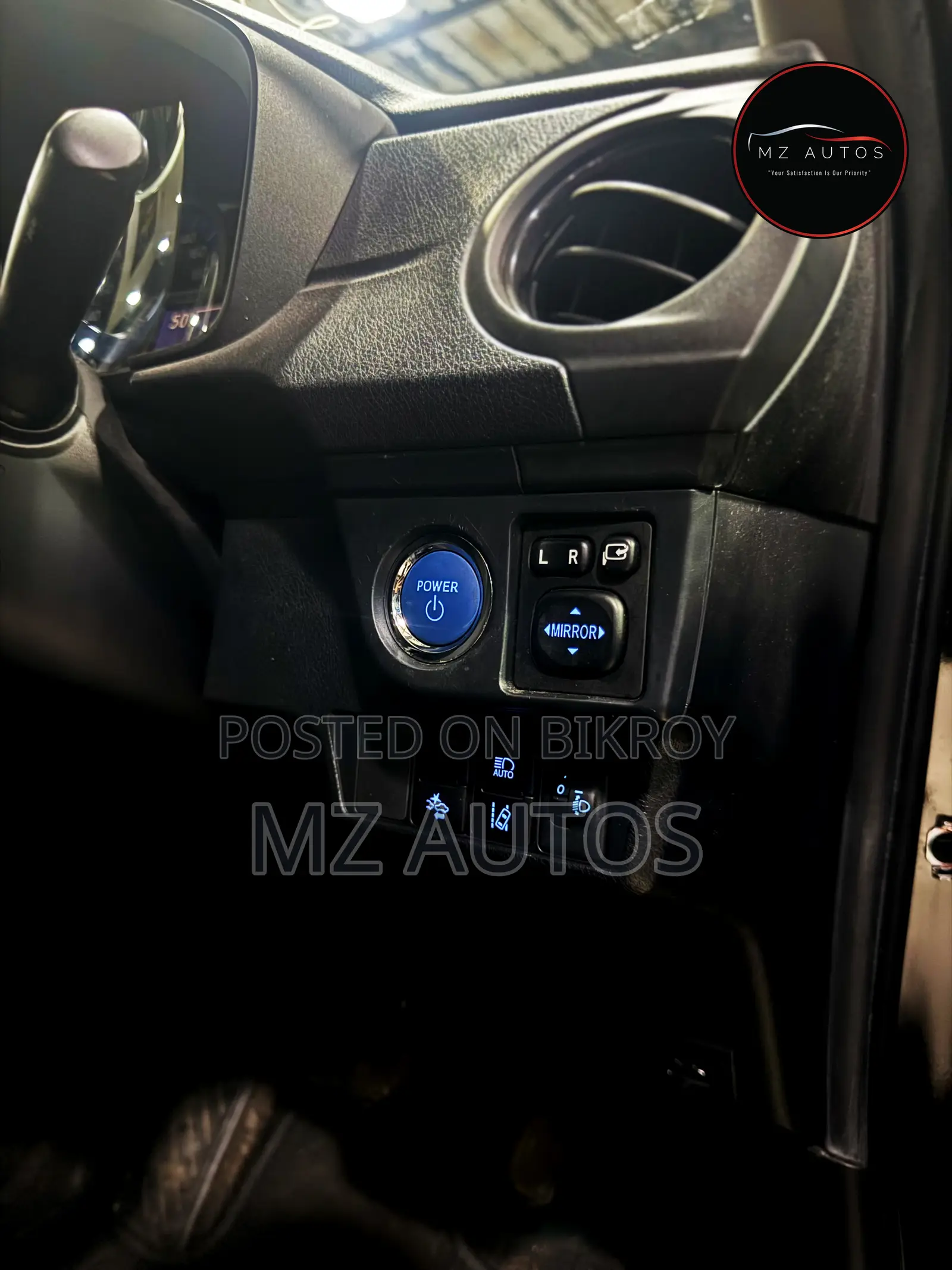 Toyota Corolla Fielder 1.5 Hybrid FWD 2021 Black