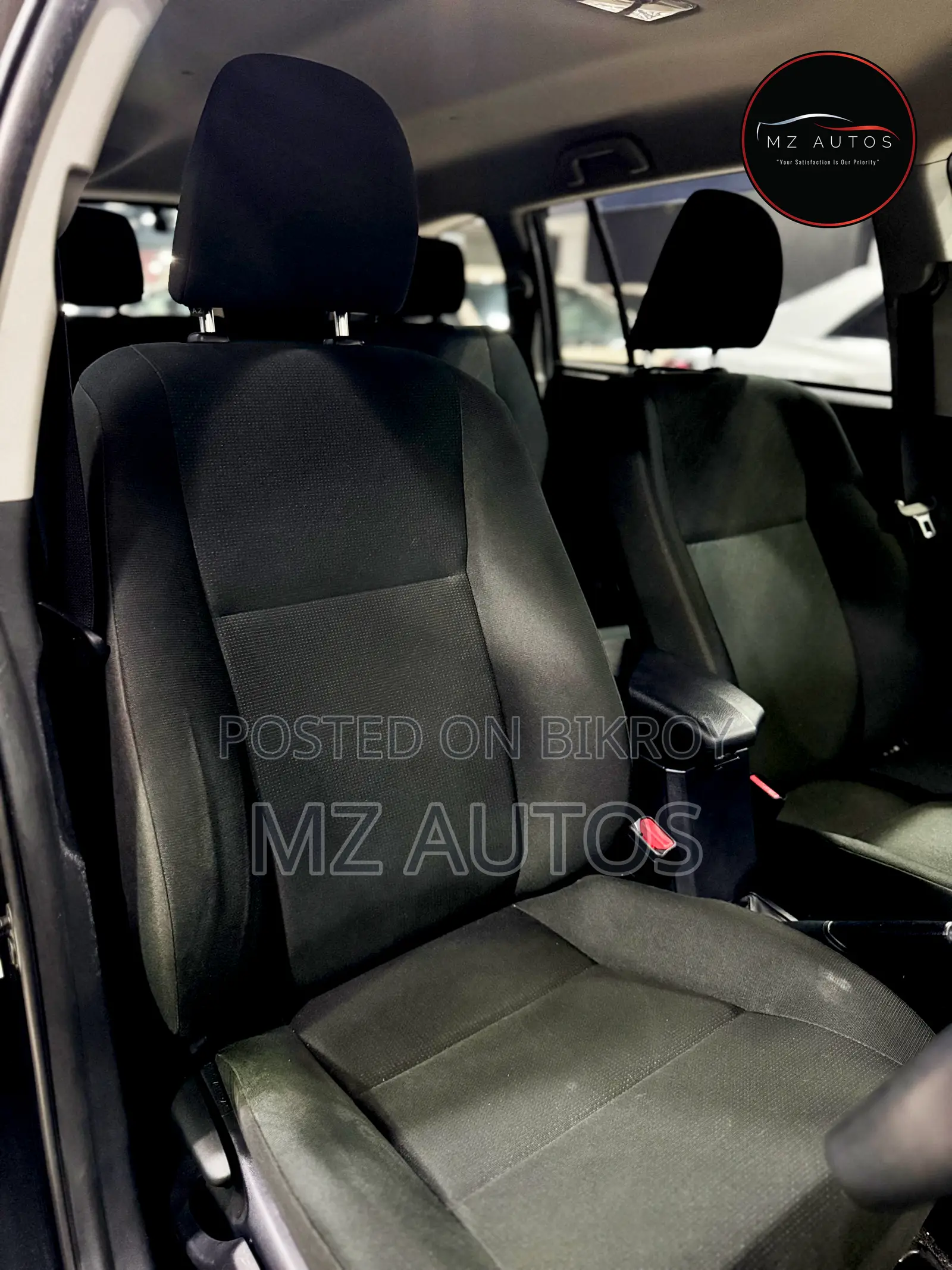 Toyota Corolla Fielder 1.5 Hybrid FWD 2021 Black