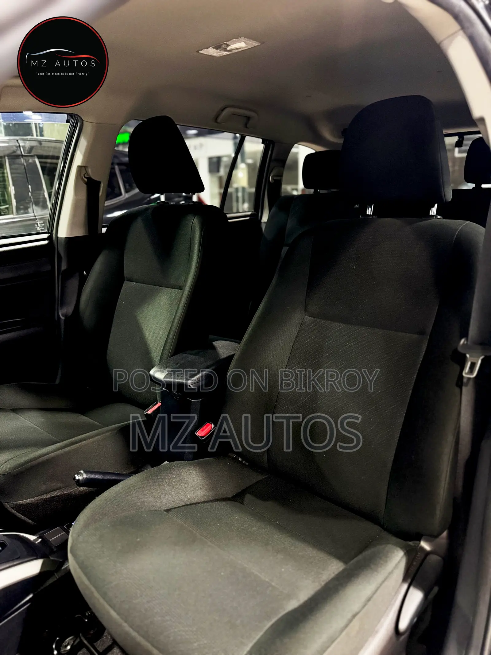 Toyota Corolla Fielder 1.5 Hybrid FWD 2021 Black