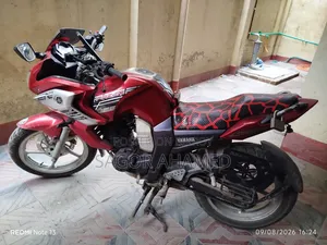 Yamaha Fazer V1 2011 Red