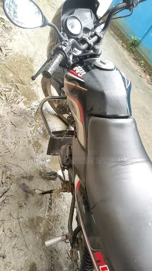 TVS Metro 2016 Black