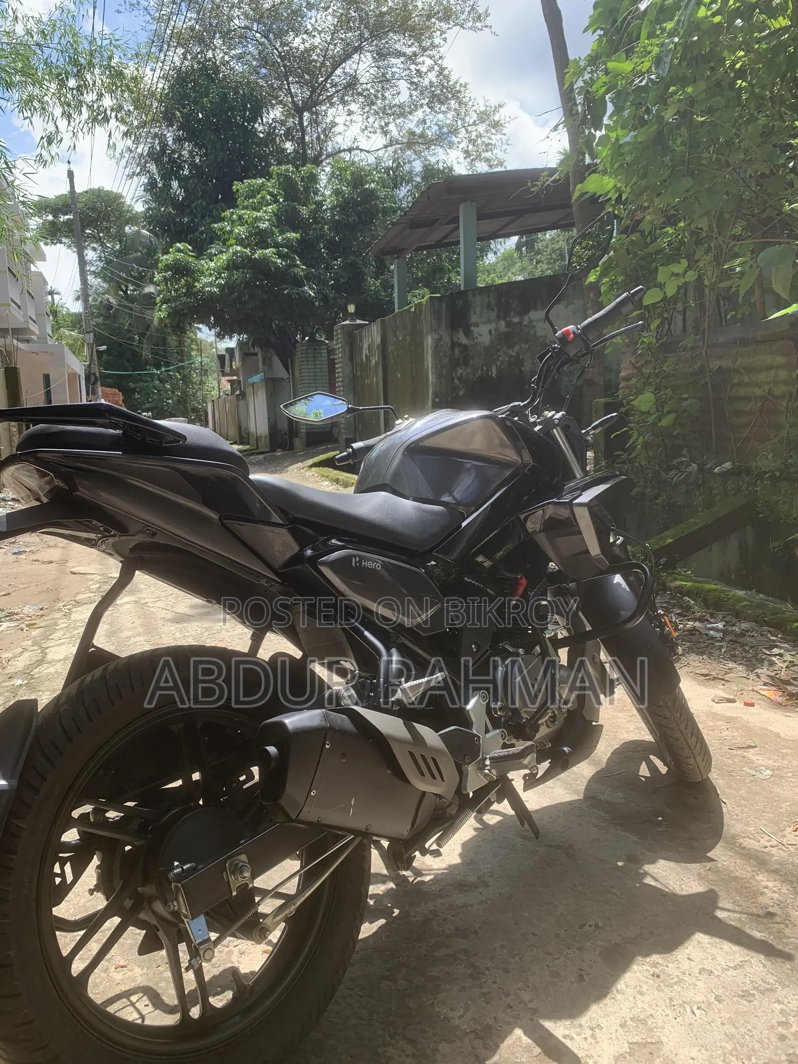 হিরো এক্সট্রিম ১২৫আর ২০২৬ ব্ল্যাক