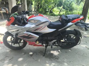 Suzuki Gixxer SF 2024 Gray
