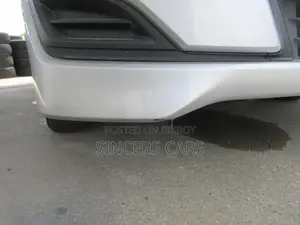 টয়োটা নোয়া ২০২১ সিলভার