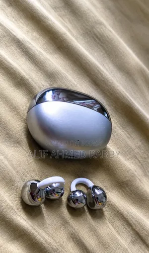 ওয়্যারলেস ব্লুটুথ ইয়ারবাডস