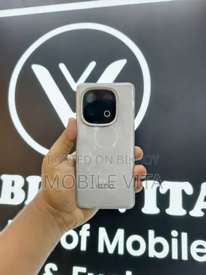 Vivo iQOO 13 256 GB White