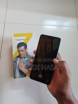 রিয়েলমি ৭ প্রো ১২৮ জিবি