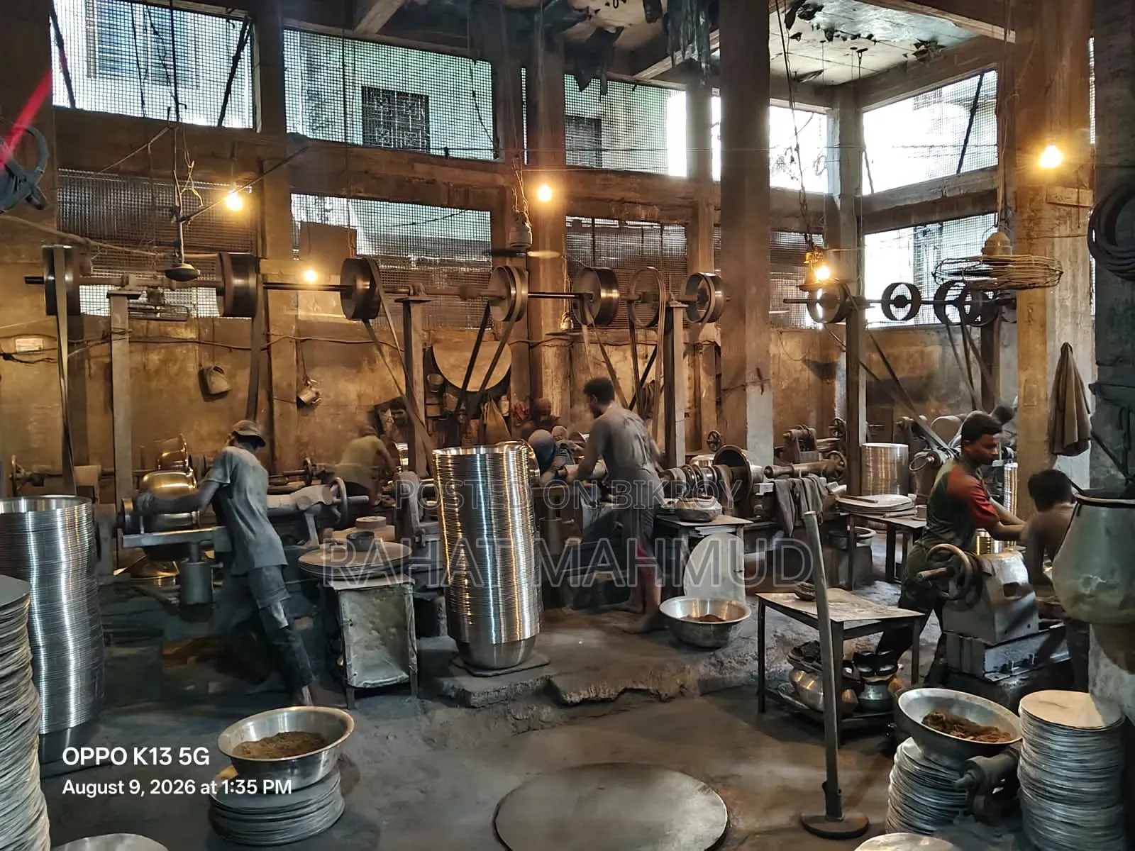 Running Aluminum Pot and Pan Factory with Land