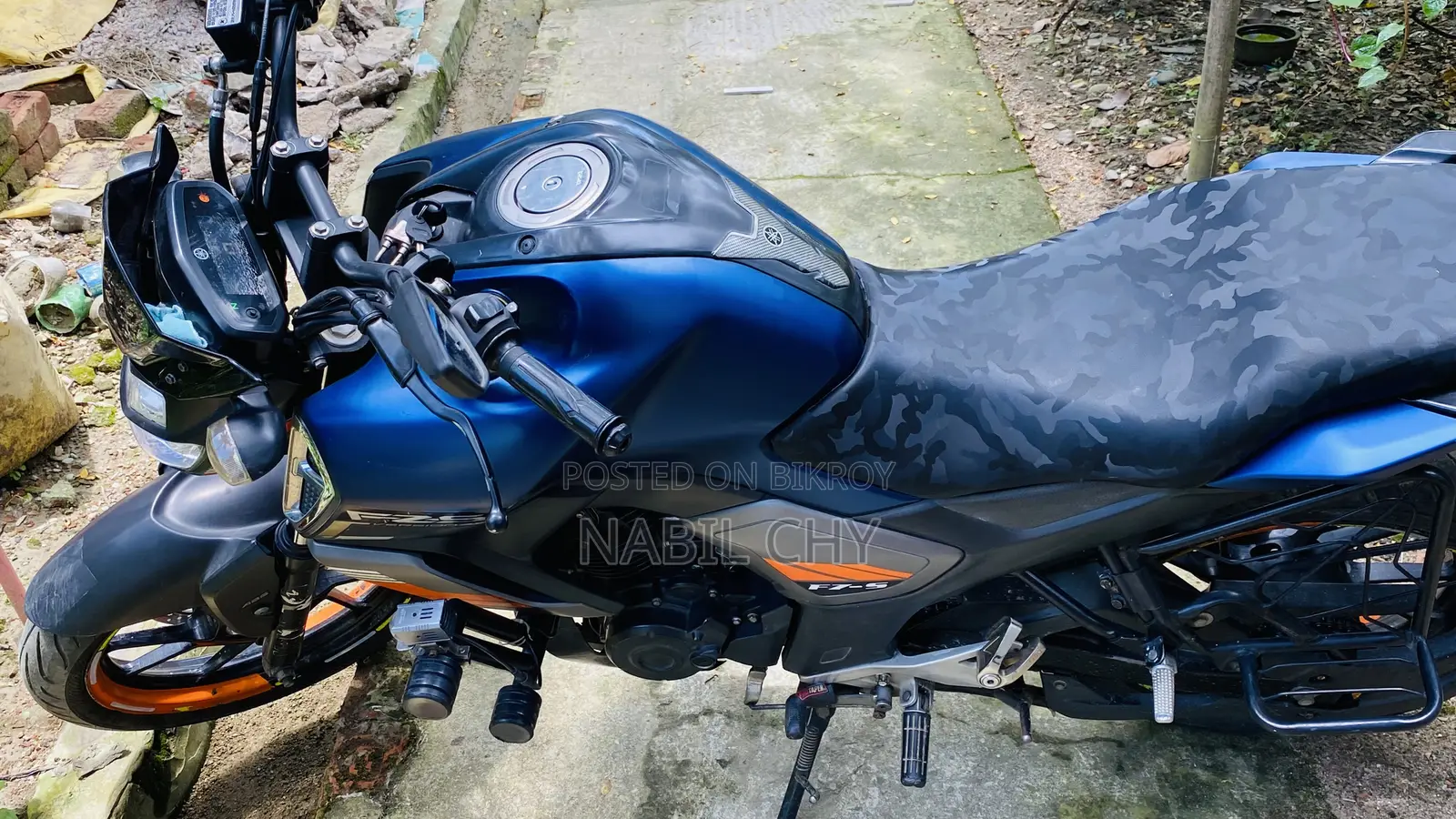 ইয়ামাহা এফজেডএস ভি৩ ২০২১ নীল
