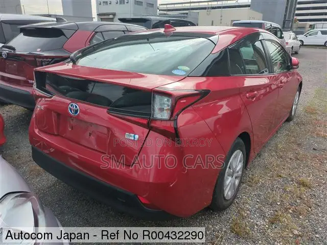 Toyota Prius 2020 Red