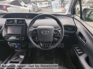 Toyota Prius 2020 Red