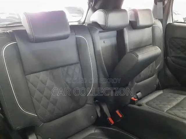 Mitsubishi Outlander 2.0 PHEV AWD 2019 Pearl