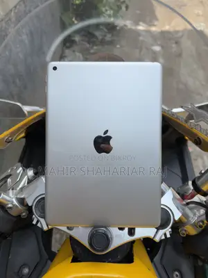Apple iPad Wi-Fi 32 GB Silver