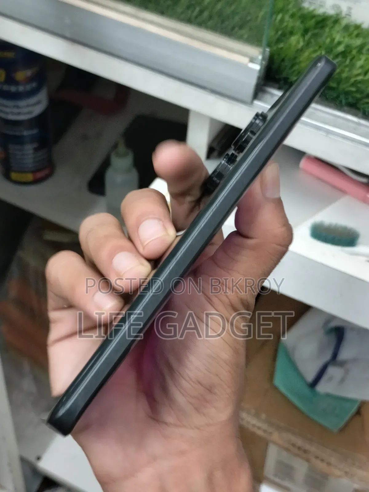মোবাইল ফোন ২৫৬ জিবি কালো
