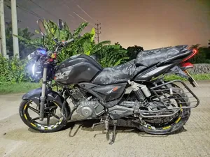 কিওয়ে আরকেএস ১২৫ ২০১৬ কালো