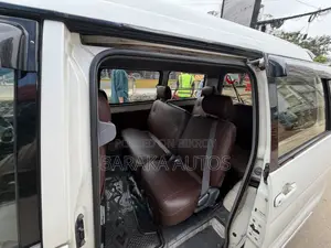 Toyota Noah 2003 Pearl
