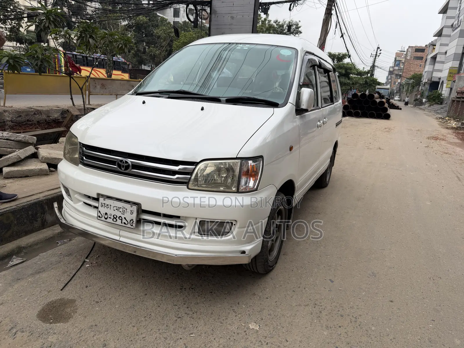 Toyota Noah 2003 Pearl