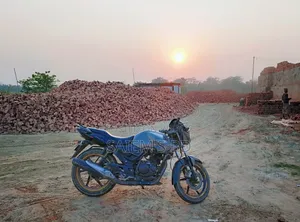TVS 2018 Black