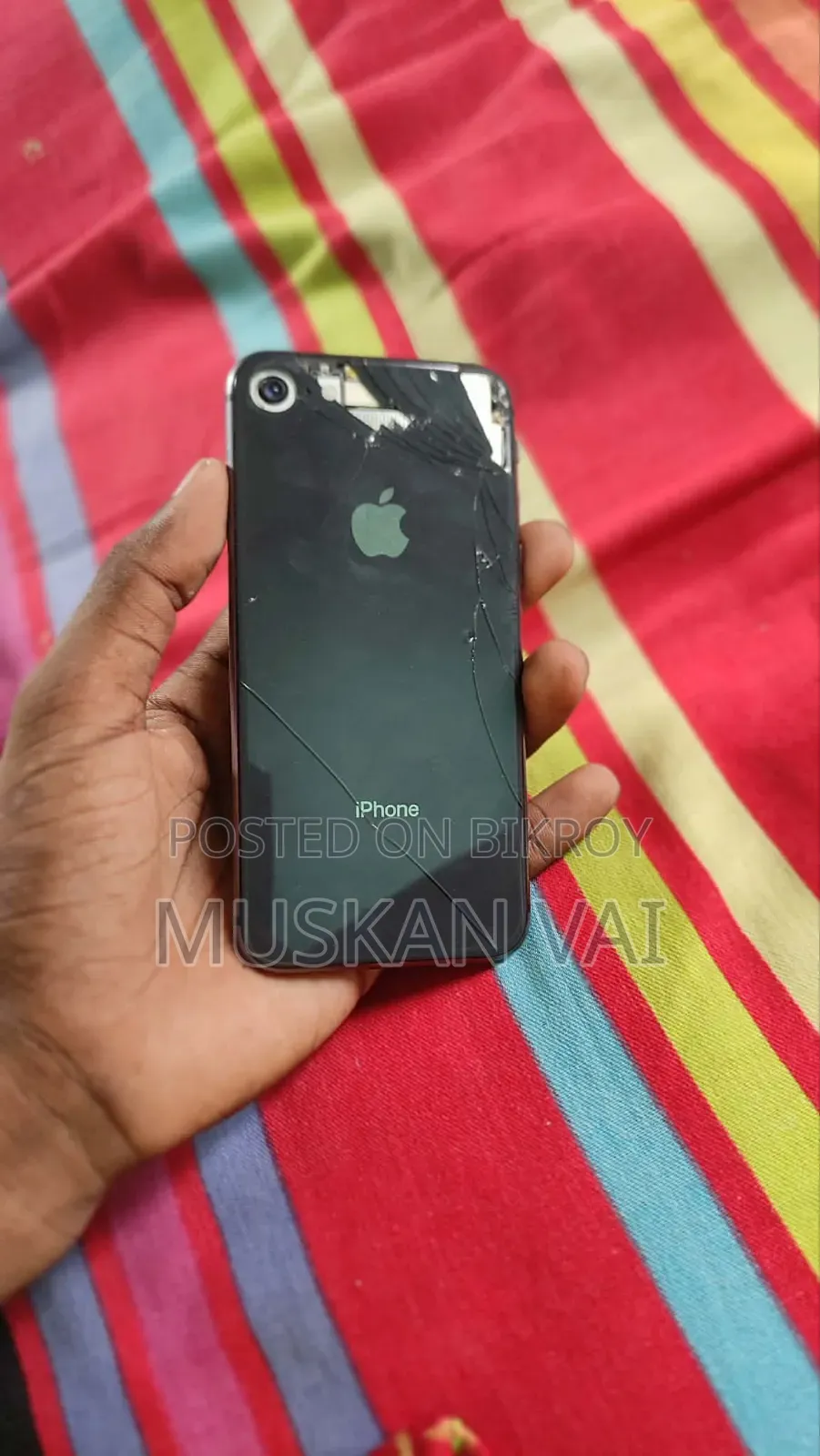 অ্যাপল আইফোন ৮ ৬৪ জিবি ব্ল্যাক