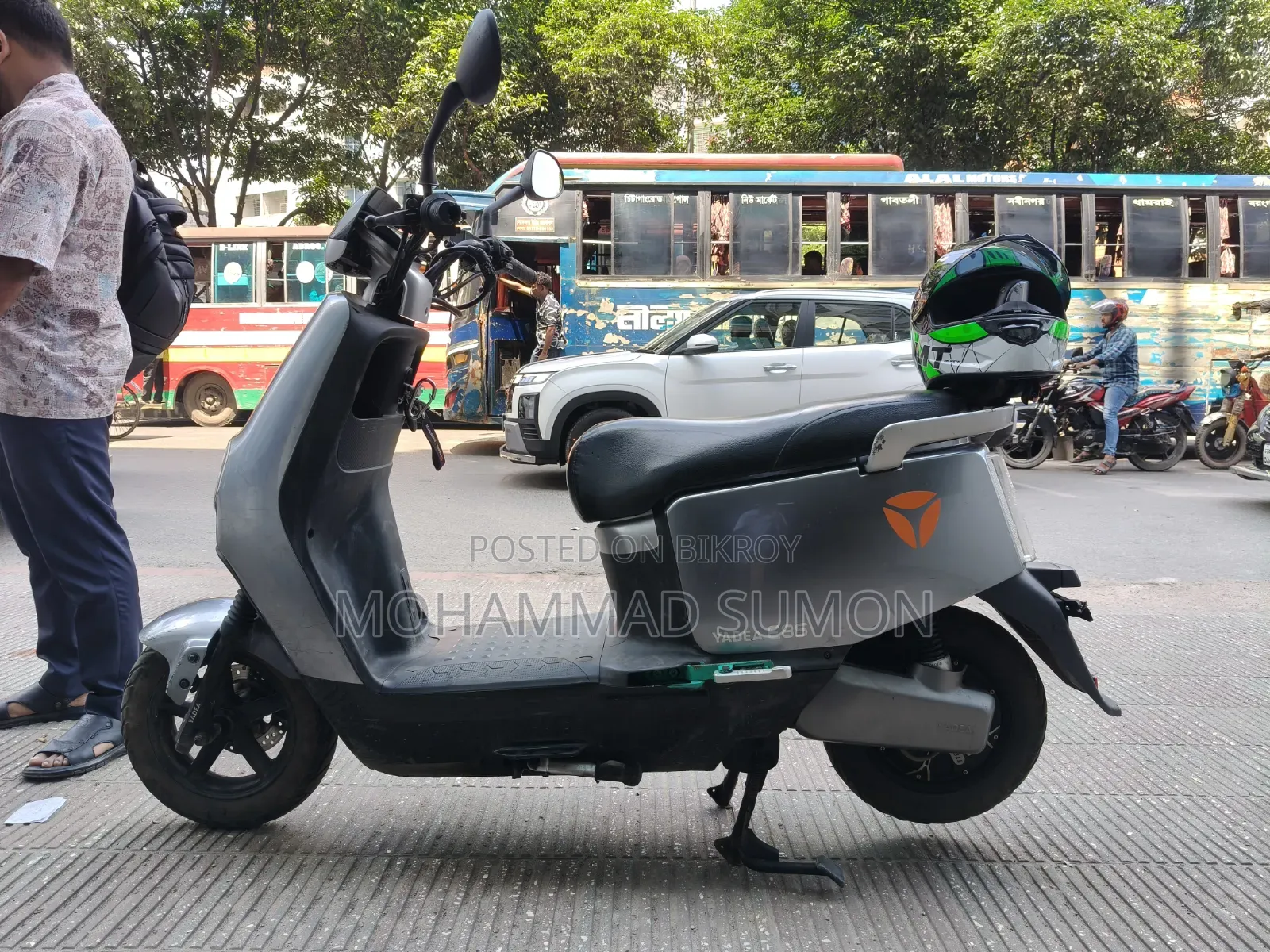 ইয়াডে ই৮এস প্রো ২০২৫ সিলভার