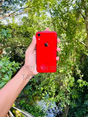 অ্যাপল আইফোন এক্সআর ১২৮ জিবি রেড
