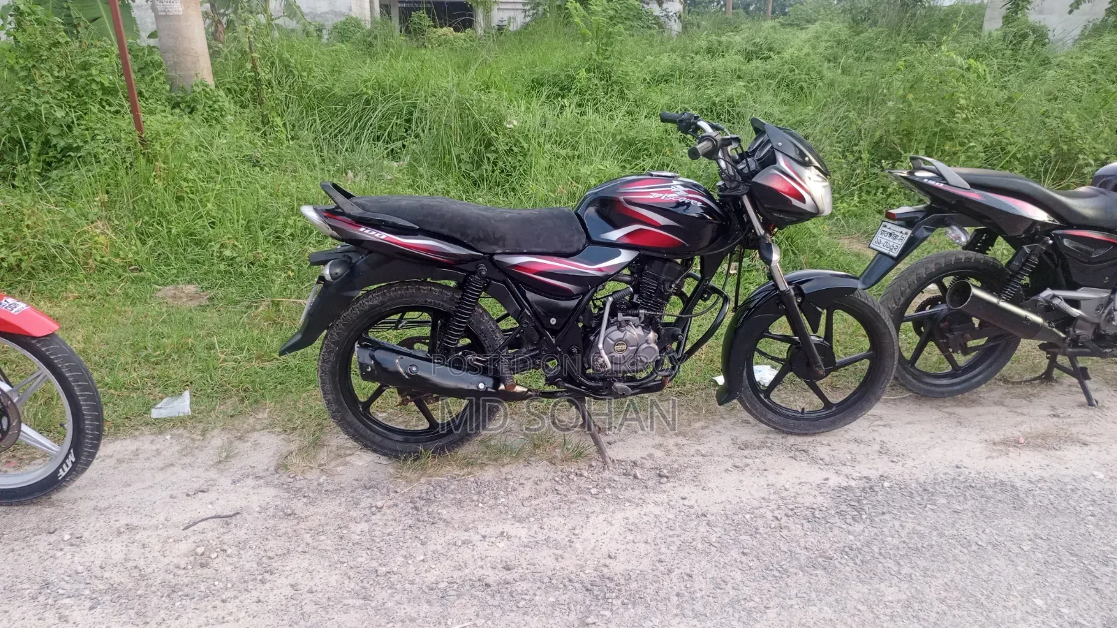 Bajaj Discover 100 2016 Black