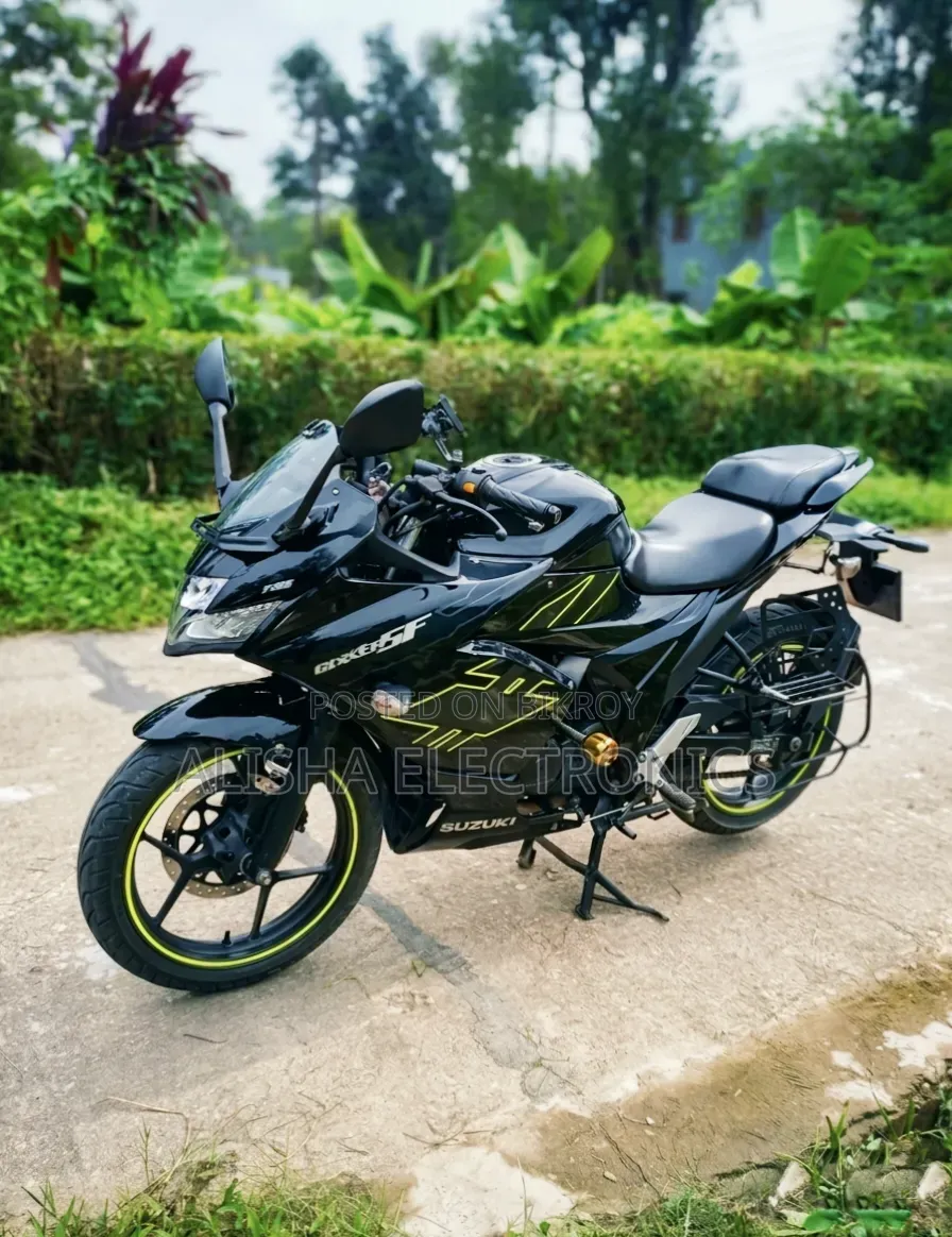 Suzuki Gixxer SF 2023 Black