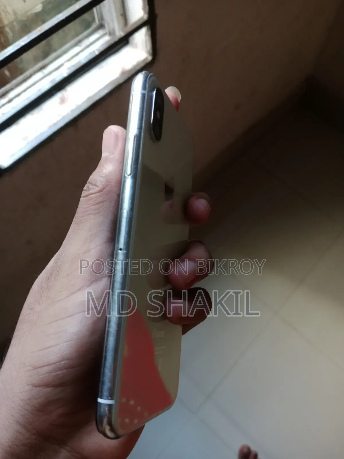 Apple iPhone X 64 GB White