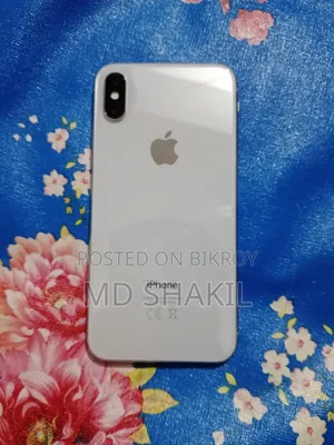 Apple iPhone X 64 GB White
