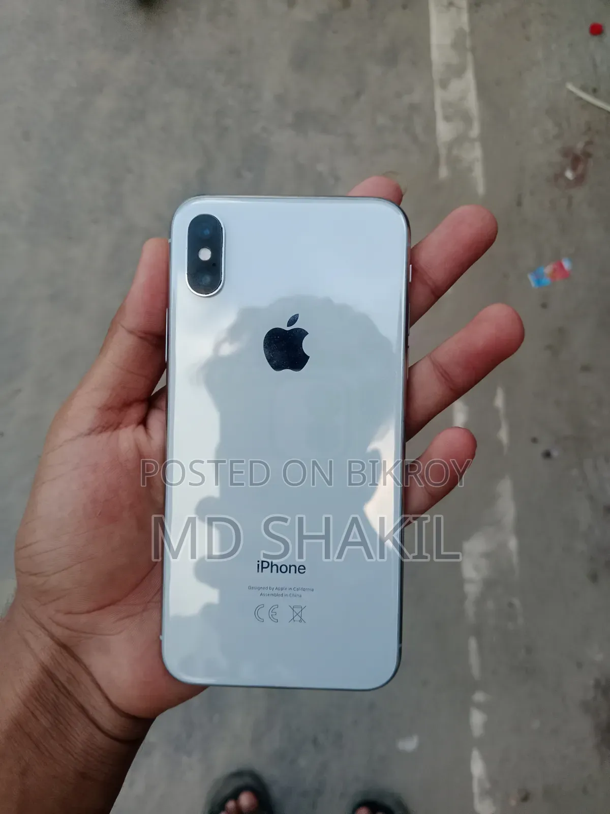 Apple iPhone X 64 GB White