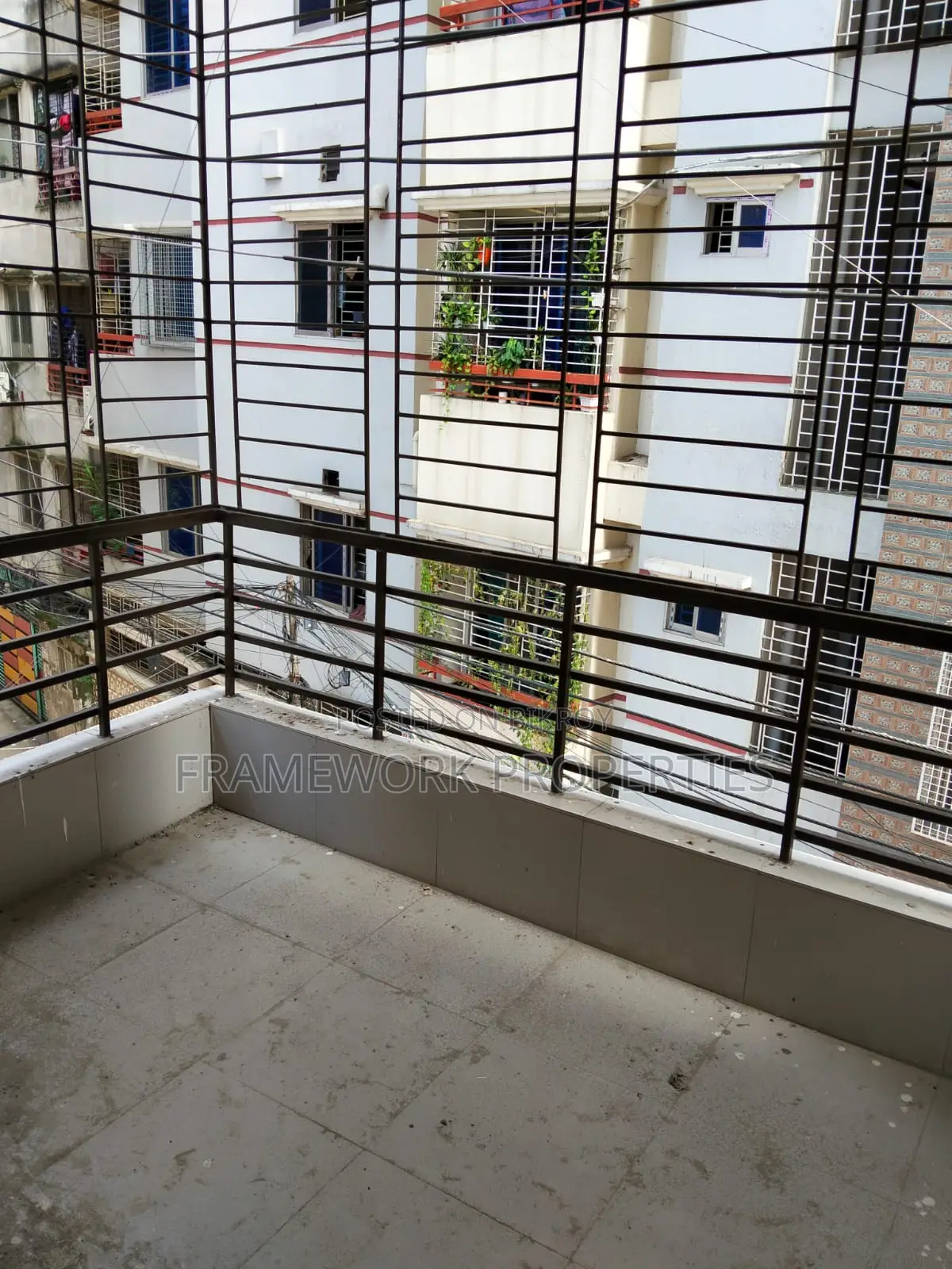 3bdrm Apartment in Khilgaon for Sale