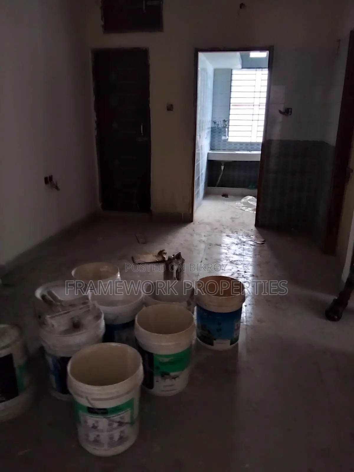 3bdrm Apartment in Khilgaon for Sale