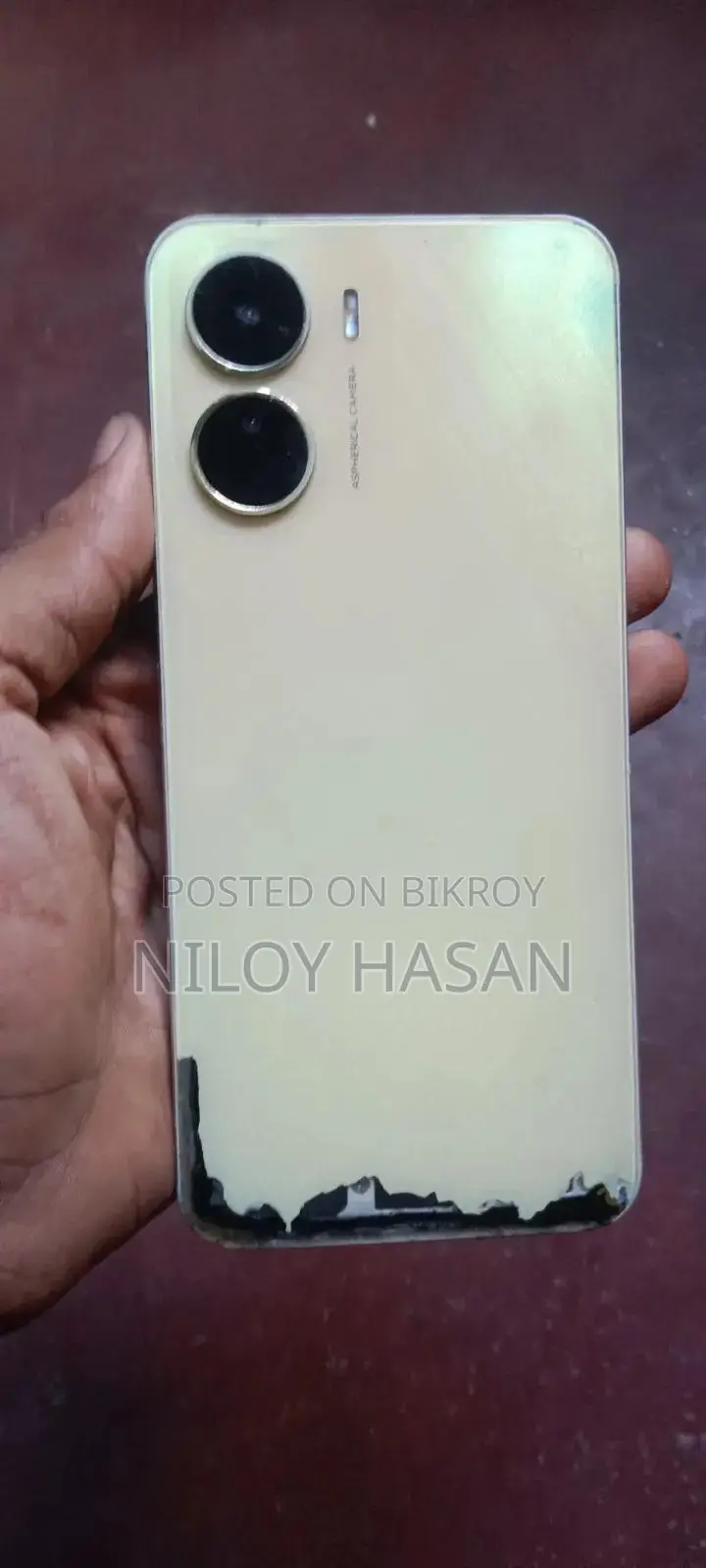 ভীভো ওয়াই ১৬ ৬৪ জিবি গোল্ড