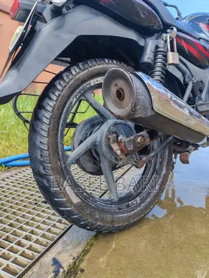 Bajaj Discover 150 2012 Red