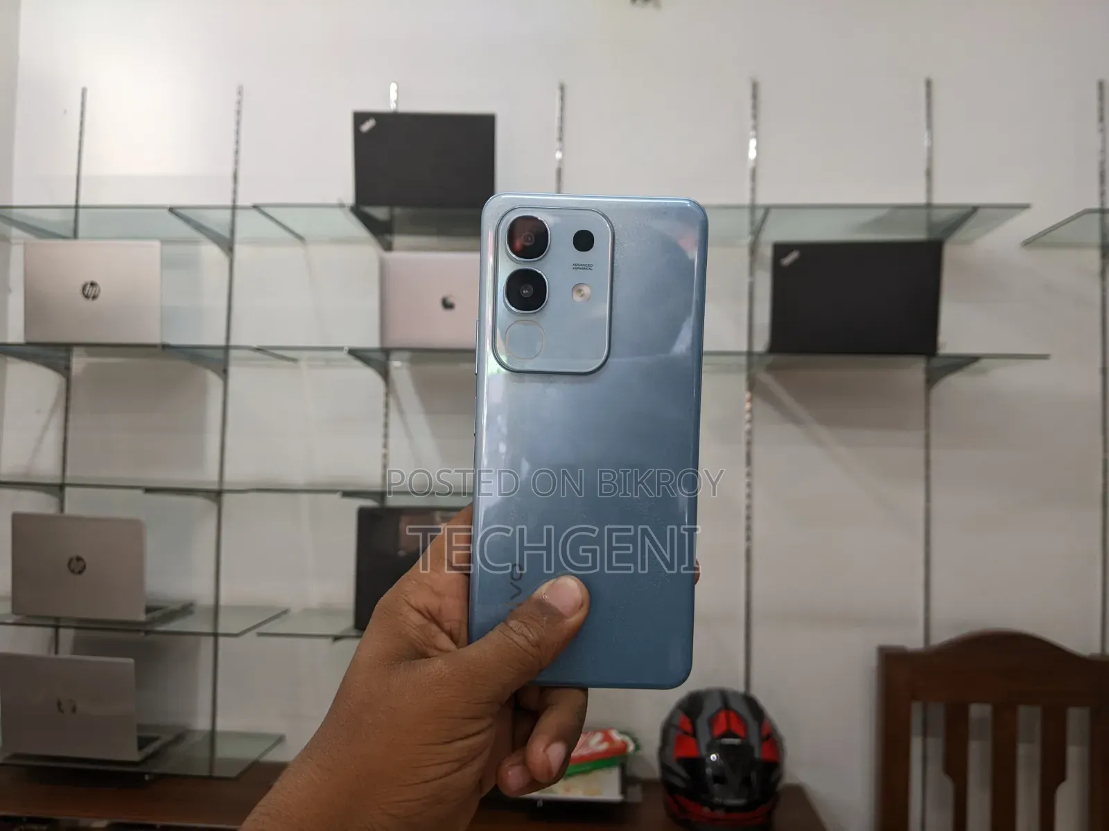 Vivo T4x 128 GB White