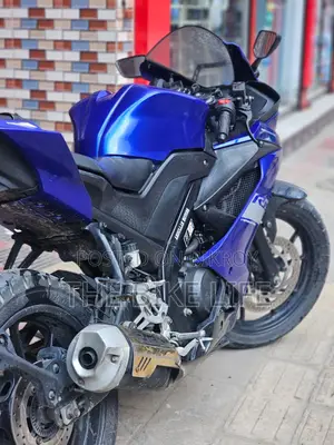 Yamaha R15 V3 2022 Blue