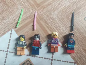 8 Pc Lego With Sword