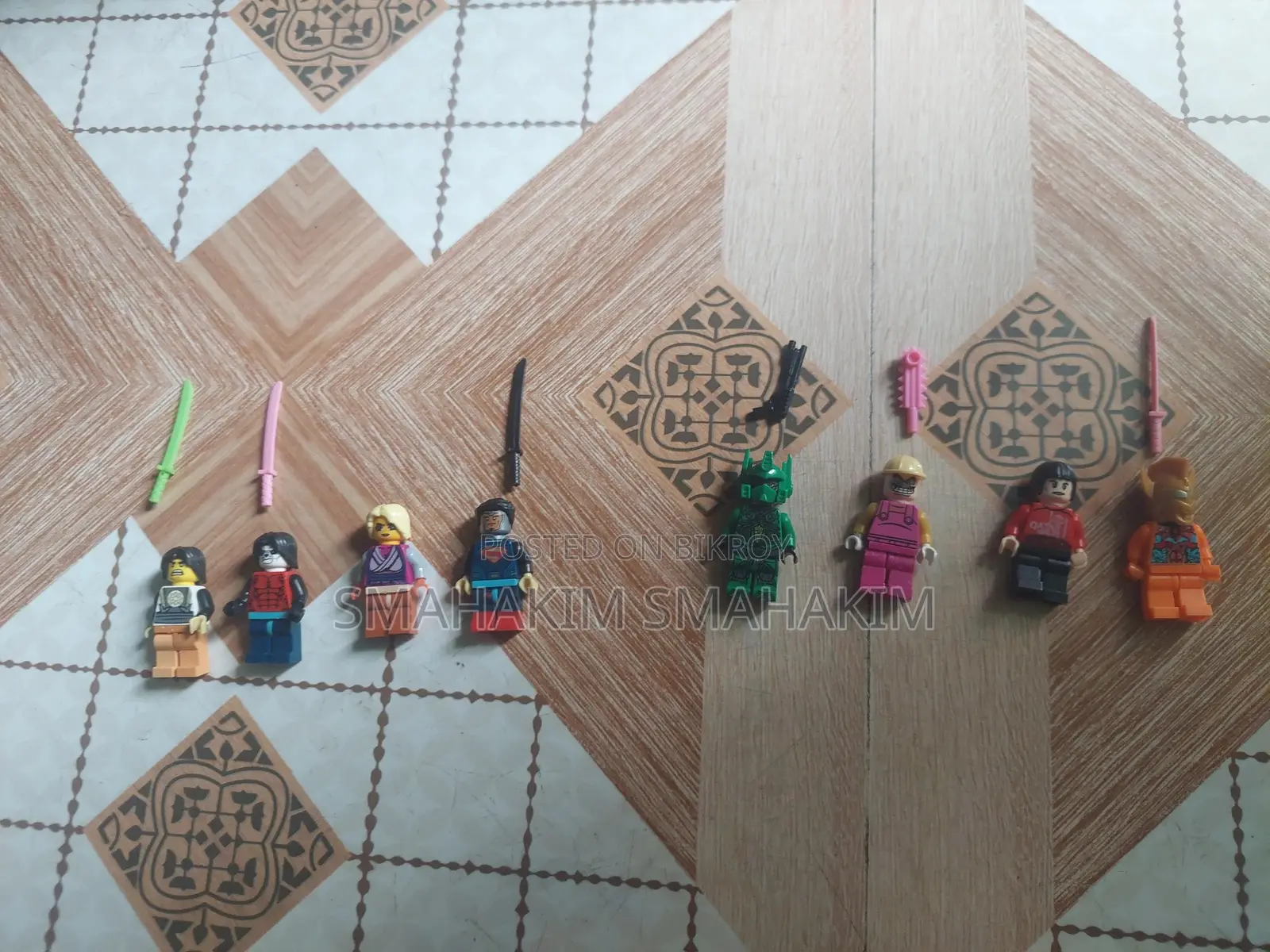 8 Pc Lego With Sword