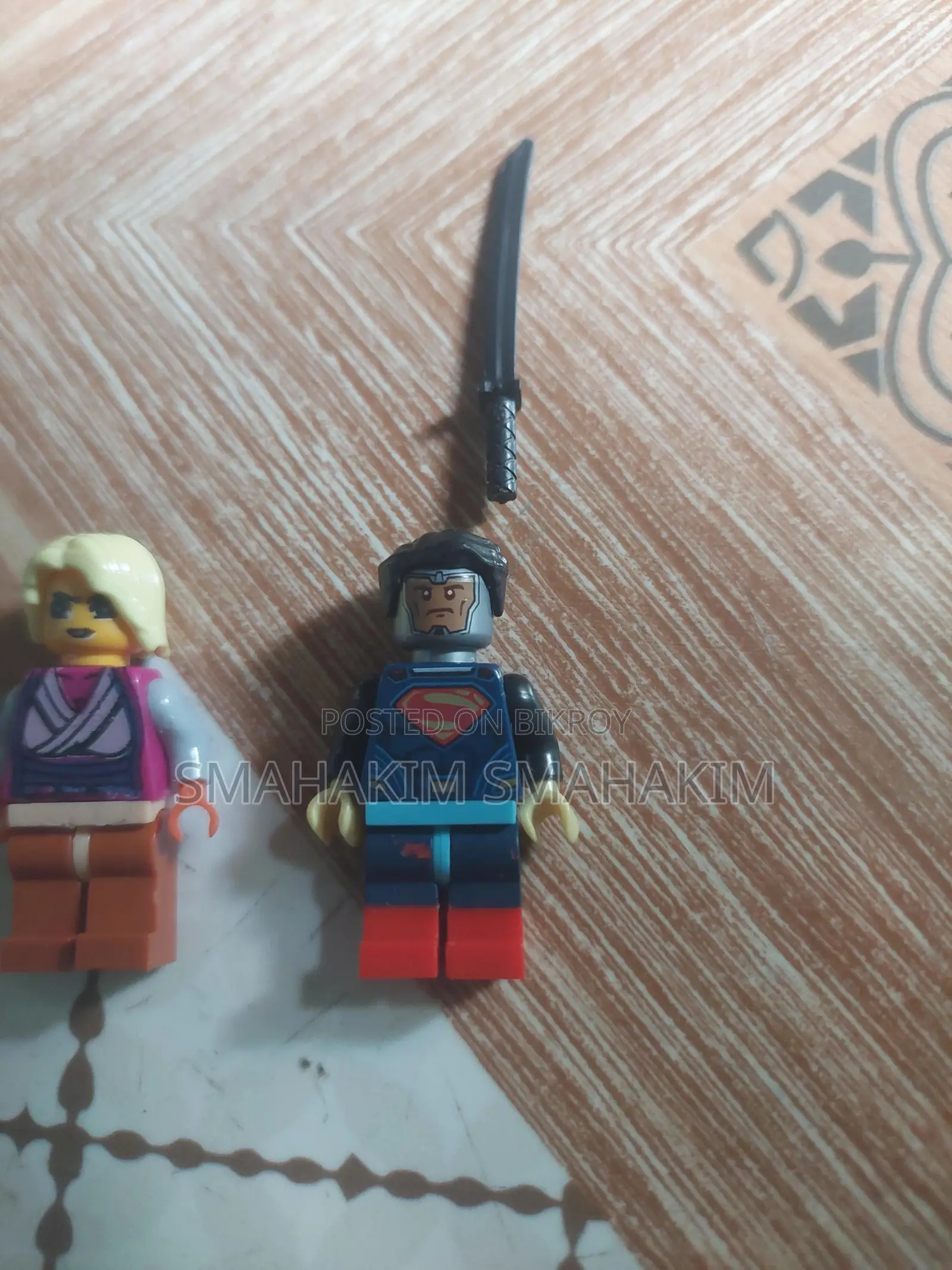 8 Pc Lego With Sword