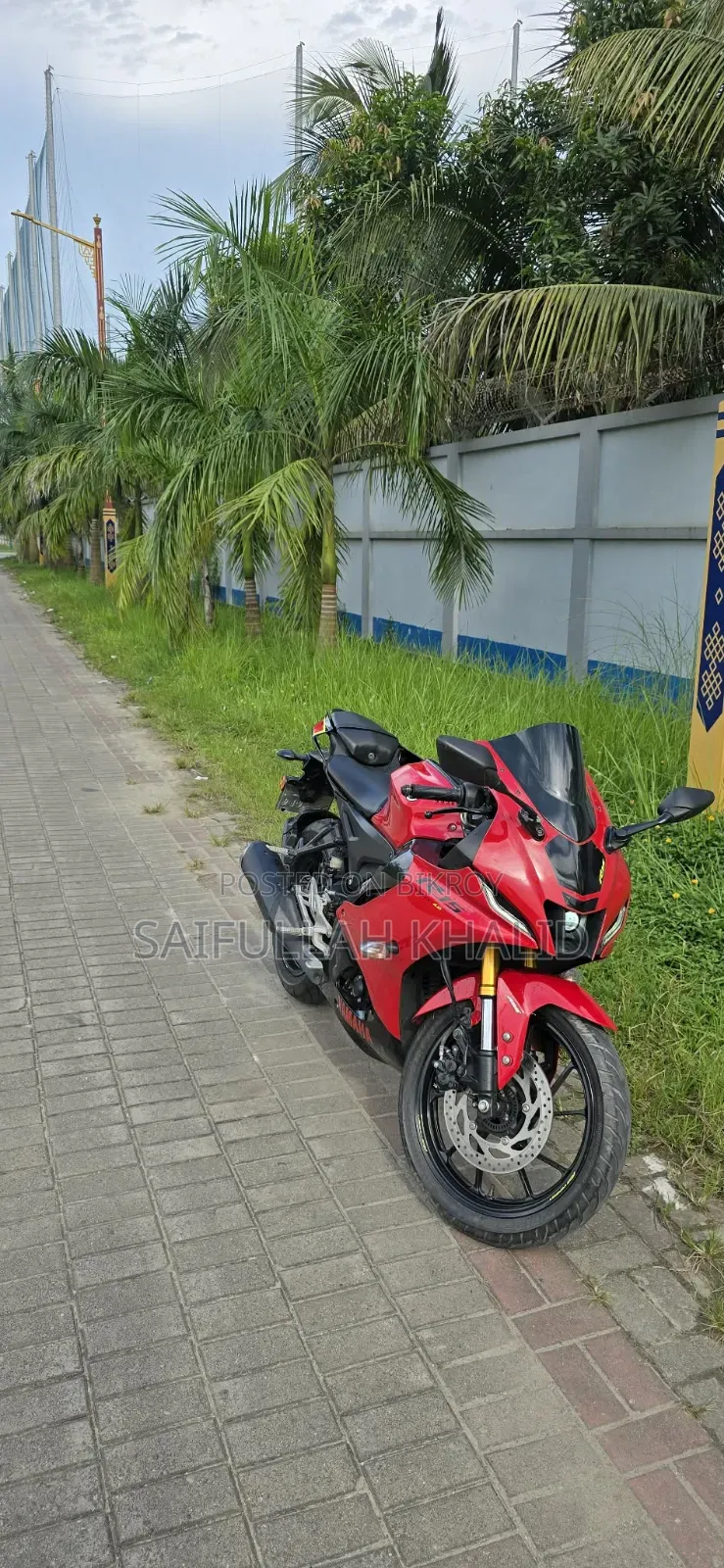 Yamaha 2022 Red