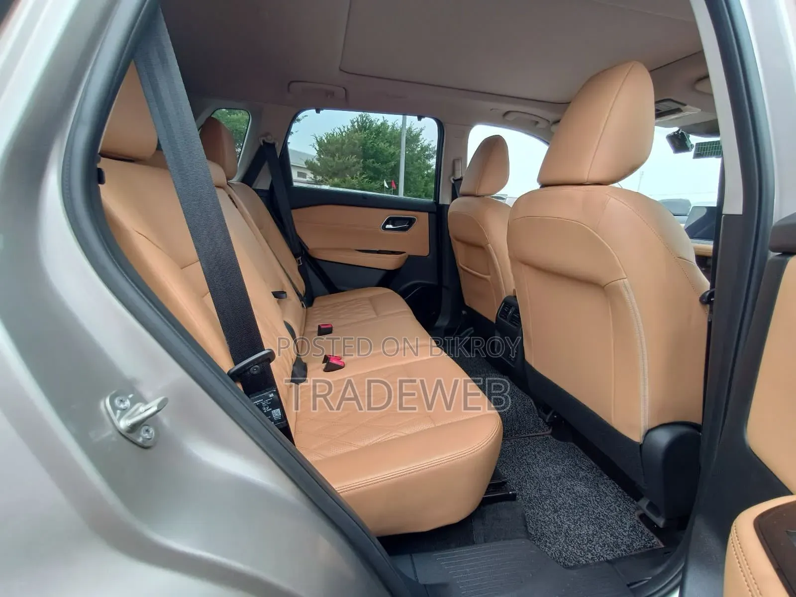 Nissan X-Trail 2024 Beige